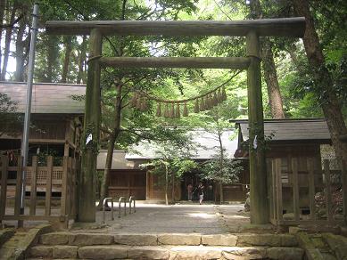 天岩戸神社　東本宮